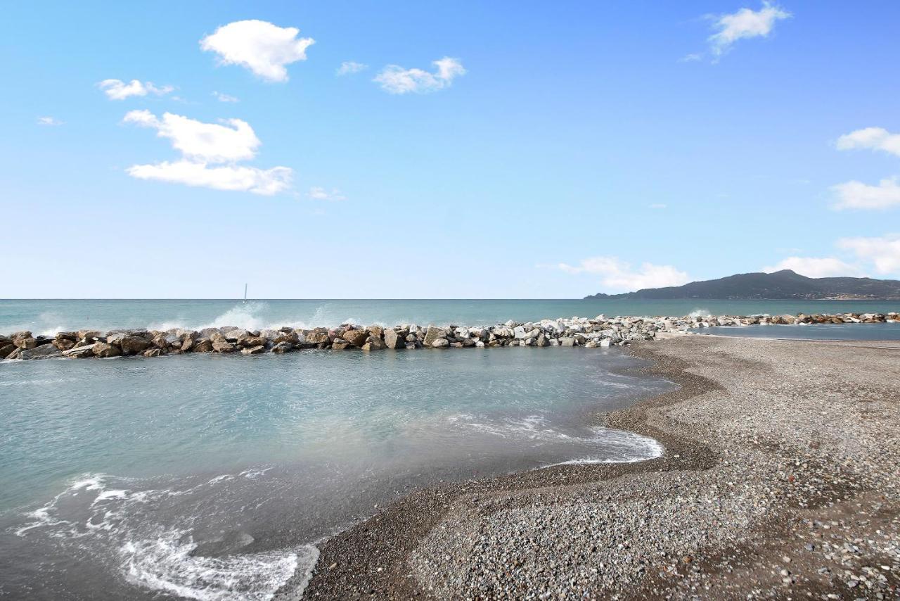 A Due Passi Dal Mare Apartment Chiavari Ngoại thất bức ảnh